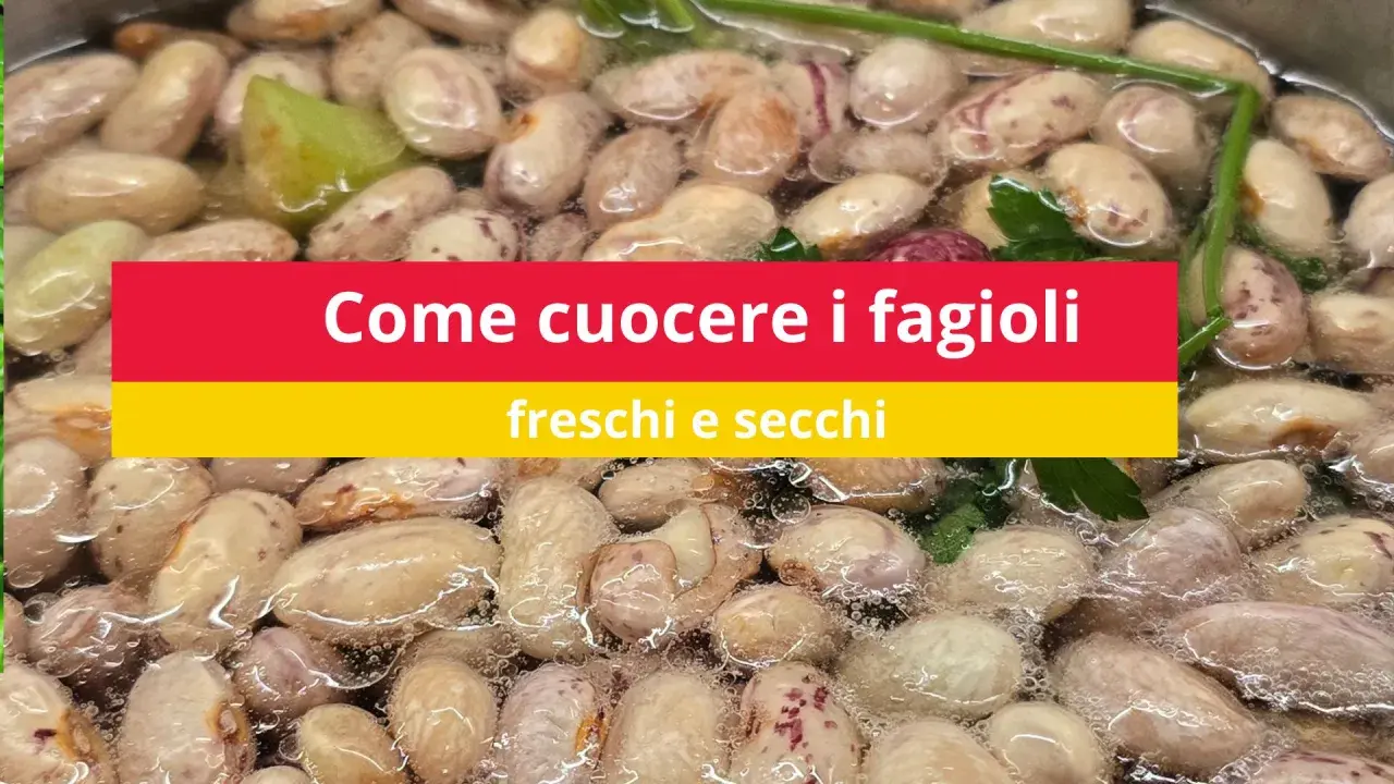 Fagioli borlotti in ammollo, pronti per la cottura. Impara come cuocere i fagioli secchi per un piatto saporito.